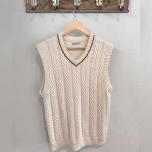 ZARA knit vest size M